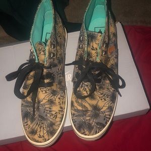 Palm/tropical Vans